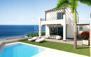 Casa a San Eugenio Alto. Nuevo proyecto de villa de lujo con piscina privada en san eugen