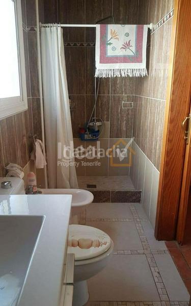 Foto 25871f1b-89cb-4d4e-9361-a47edb7509a7. Semi detached house in Costa del Silencio Arona