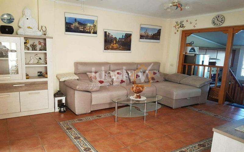 Foto fb89db63-2967-49a1-999a-e312818fe518. Semi detached house in Costa del Silencio Arona