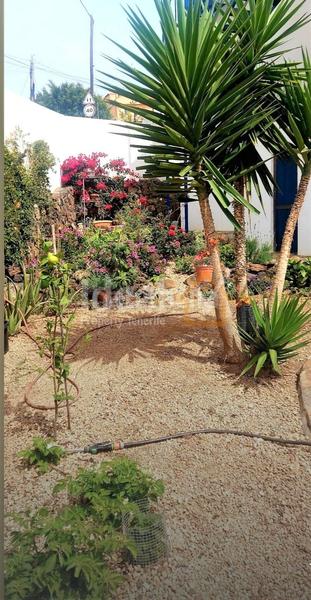 Foto 077d6ac6-492c-40ce-b40b-b10c2cc888cd. Maison dans Buzanada Arona