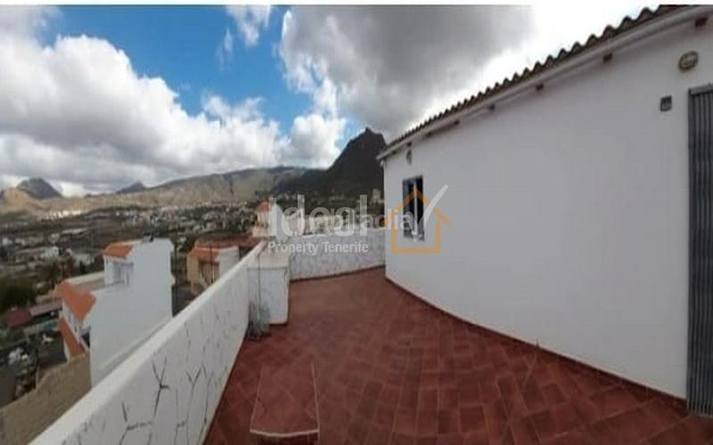 Foto eab7fb6c-2d5a-4e92-b109-d4573024caca. Maison dans Buzanada Arona