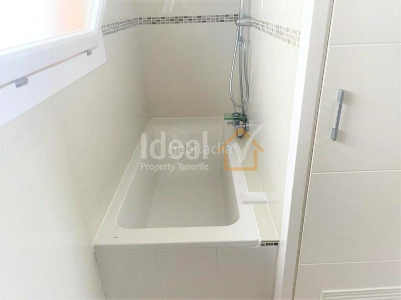 Foto f0de1a3c-837a-479d-a3cc-e7ae3434be46. Piccolo appartamento con piscina in Playa de las Américas Arona