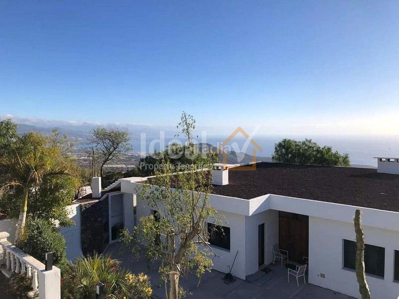Foto 48a28e00-cf73-4fc4-98f0-b0c5b5311fe2. Maison avec piscine dans El Escobonal - Pájara Güímar