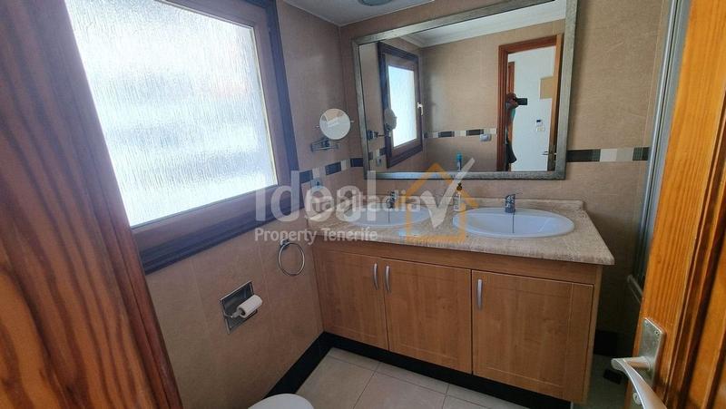 Foto 4def77fa-afb1-44ff-89e4-246da63b7ab9. Àtic a rodeo 9 a Los Cristianos Arona