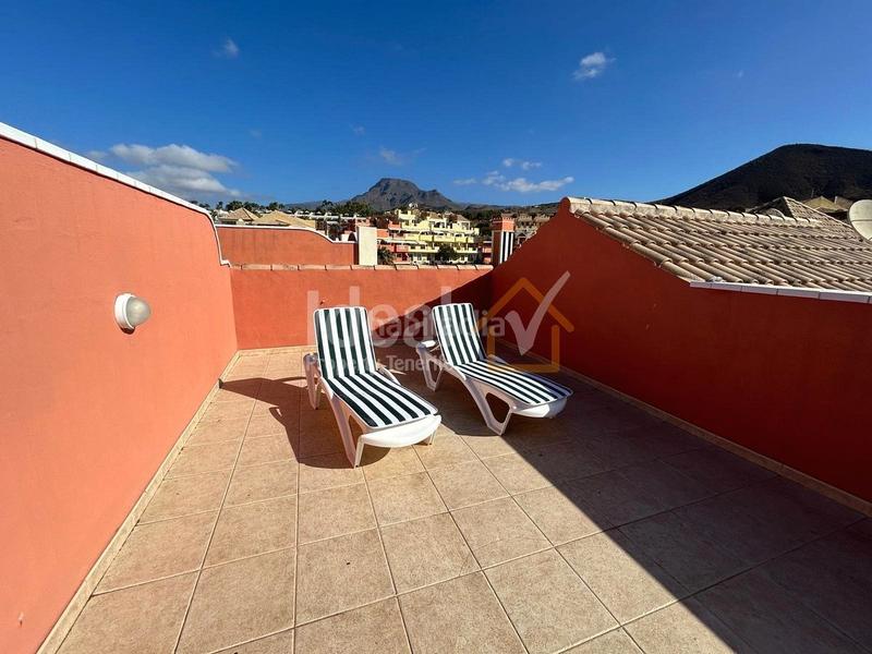 Foto a760267a-de34-4828-9833-ba85bba354ed. Attico in Los Cristianos Arona