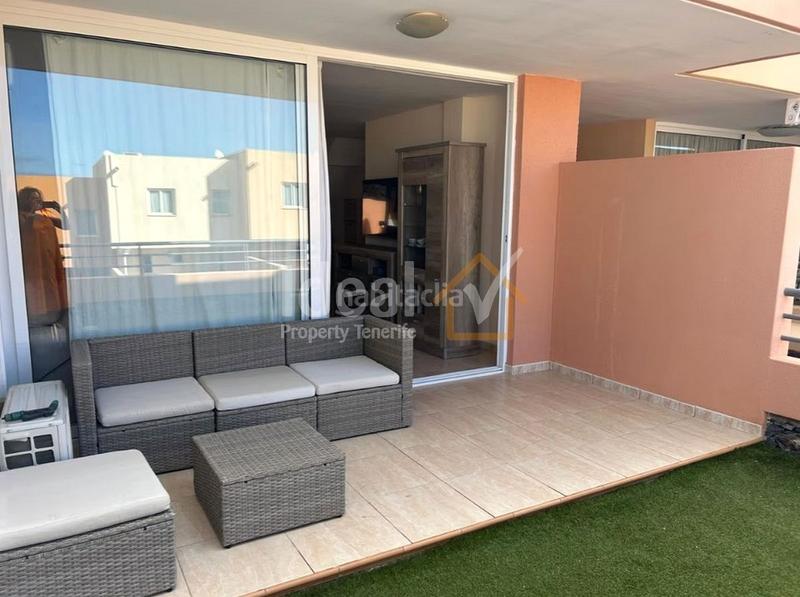 Foto e266ff39-b657-49bd-8a90-79d92fcc94ad. Casa a schiera in Playa Fañabé Alto Adeje
