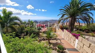 Casa en La Camella. Chalet independiente en la sabinita