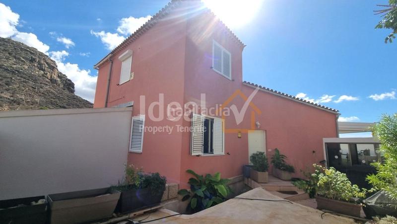 Foto 03295128-e87e-4b5a-98d4-de15c9e881b5. Casa in La Camella Arona