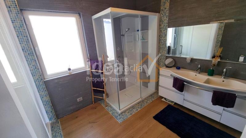 Foto 57ae7894-6db4-4ca3-938f-e32301d06320. Casa in La Camella Arona