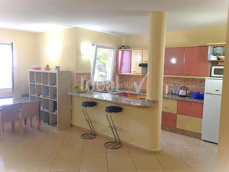 Foto ba6282ee-3969-4901-a6f6-088565b308da. Casa in La Camella Arona