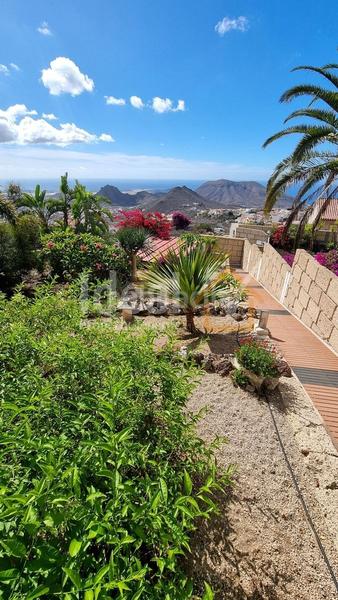 Foto c93ad5c0-d3cf-47af-8e9b-b78b1646d039. Casa in La Camella Arona