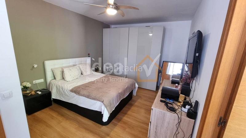 Foto d5cfd6ca-747d-4e79-ad7a-e9cb1a25e731. Casa in La Camella Arona