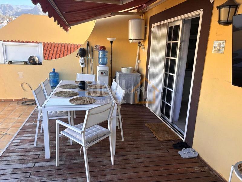 Foto 607104ea-ce2d-4c6a-8dee-50372eb06c6a. Piccolo appartamento con piscina in Torviscas Centro y Alto Adeje