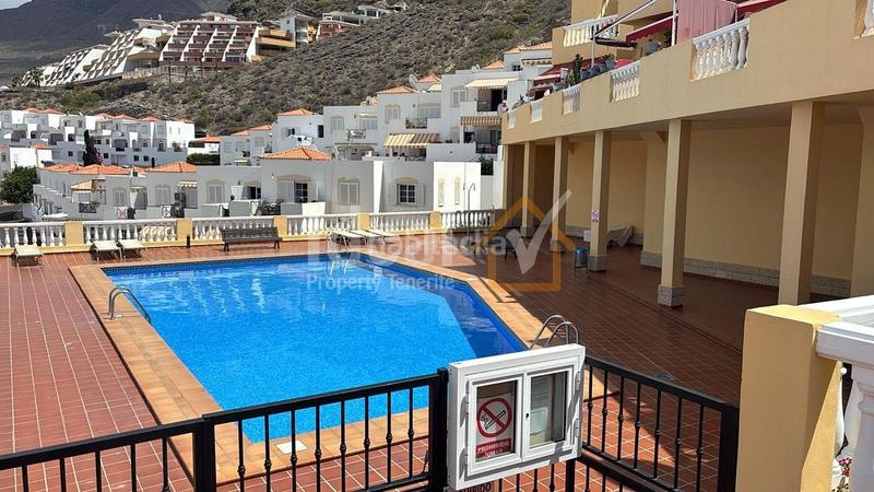 Foto afc22d13-4b90-4156-9649-f0e6ea34c270. Piccolo appartamento con piscina in Torviscas Centro y Alto Adeje