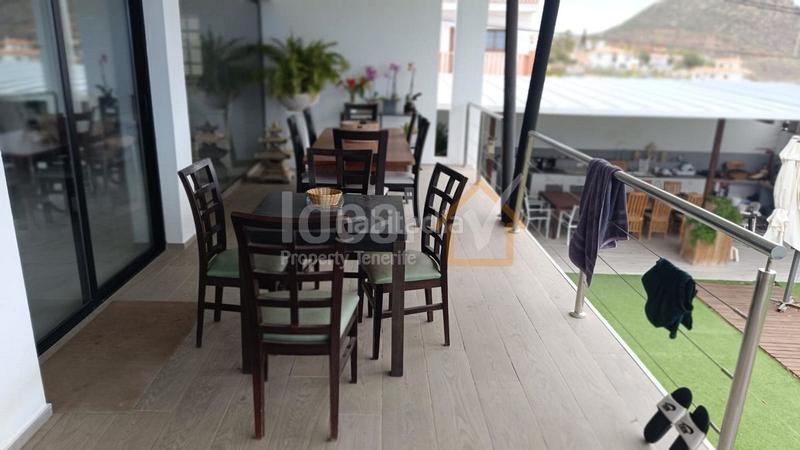 Foto 3f30f37f-8672-4132-8784-3576665610d5. Casa chalet independiente . en La Camella Arona