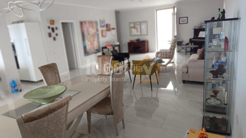 Foto e08187c7-2dd9-496e-a624-1c076f61a619. Casa chalet independiente . en La Camella Arona