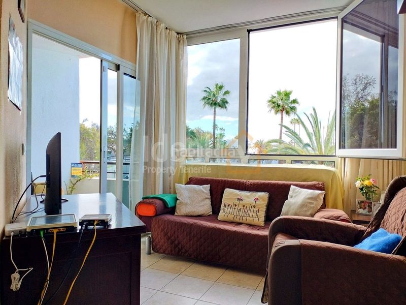 Foto 52c6e156-c8d5-4f54-b688-feee8244c817. Apartament amb piscina a Playa de las Américas Adeje
