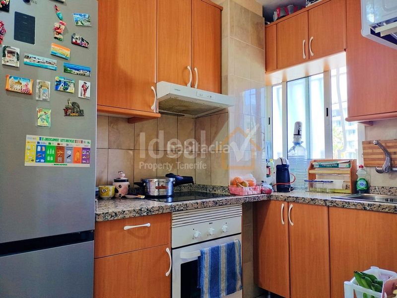 Foto aa19b0b0-5105-43b2-9504-15568bbe5b0d. Apartament amb piscina a Playa de las Américas Adeje