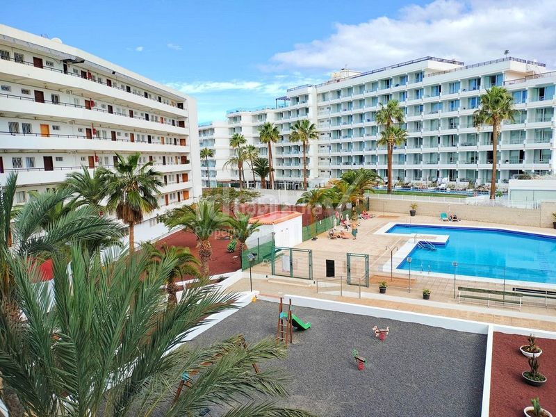 Foto baafb326-c5e5-4a96-89ce-a8002ed5770c. Apartament amb piscina a Playa de las Américas Adeje
