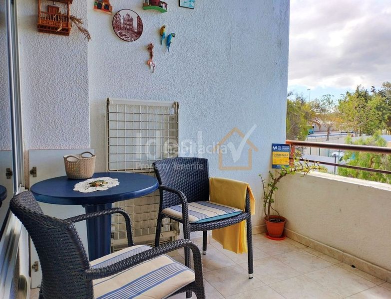 Foto bc65b5fc-6883-4c9a-97a3-f636416ec084. Apartament amb piscina a Playa de las Américas Adeje