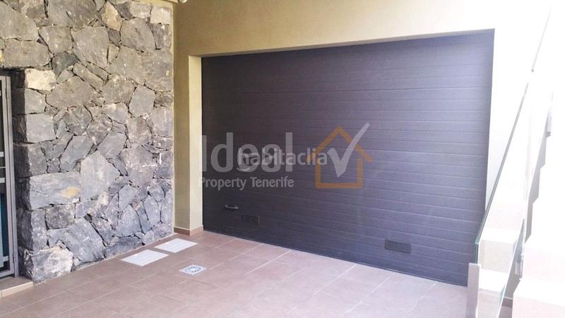 Foto a38b27cd-7578-4b0f-8eda-39ab1c033c20. Xalet amb piscina a La Caldera Adeje