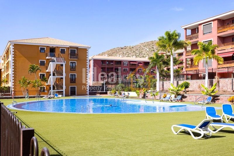 Foto 5049c79d-6f0f-491f-86c6-b8d0b40126c1. Apartament amb piscina a Palm - Mar Arona