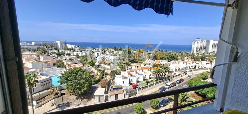 Foto 76b7f6a0-ca2b-4b3e-88b3-f12bba5b9b50. Apartament amb piscina a Playa de las Américas Adeje