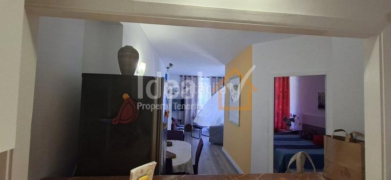 Foto ac5624bb-7fd9-42ab-9b71-121afcce0fe0. Apartament amb piscina a Playa de las Américas Adeje