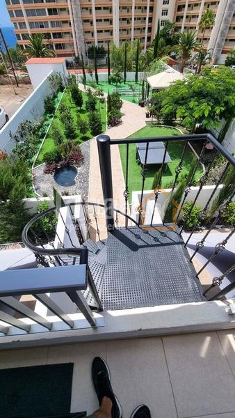 Foto 1129823b-0fa0-465e-a3b8-621942c36b56. Casa  unifamiliar con jardín en una zona tranquila de marazul en Adeje