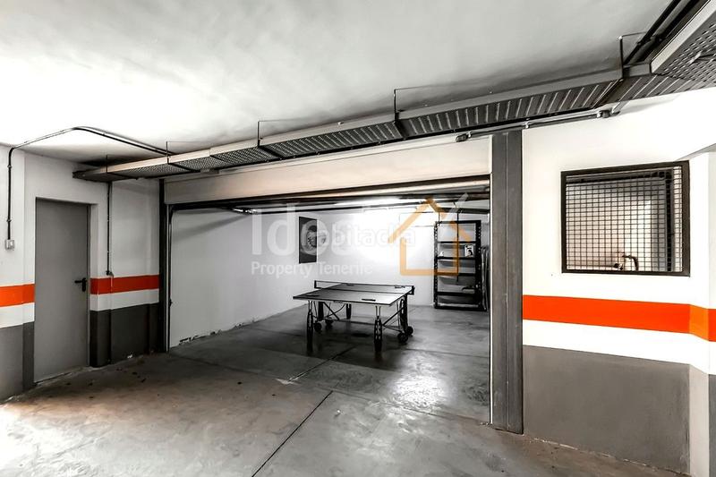 Foto 7da5020d-353f-4d82-b49a-11639a8f23e1. Reihenhaus mit pool in Playa del Duque Adeje