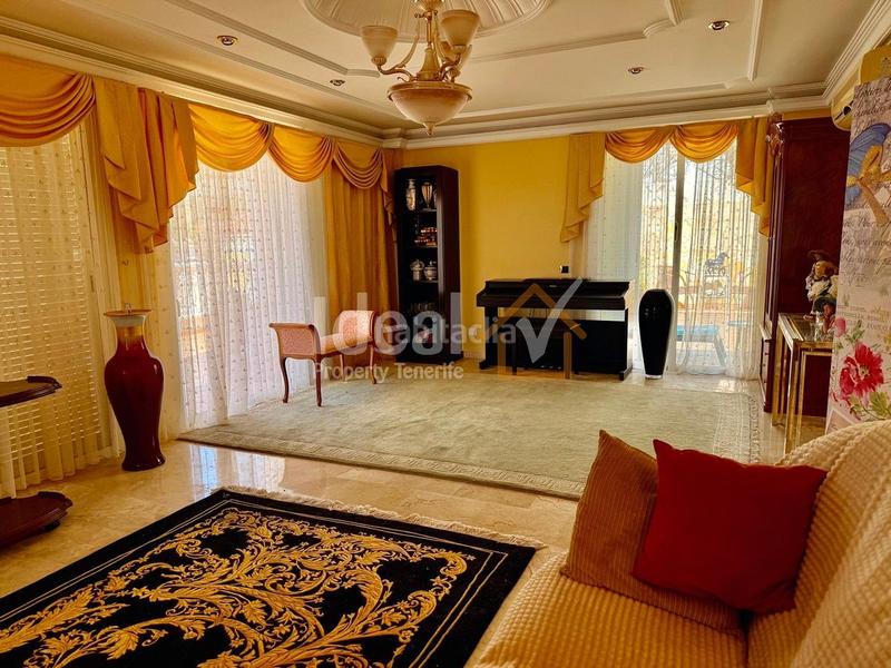 Foto 3c10a658-f6d6-41d7-bec8-ef928643fbeb. Chalet avec parking piscine dans Torviscas Centro y Alto Adeje