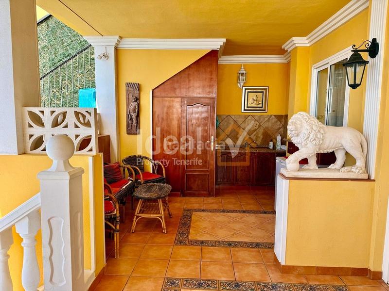 Foto 534afddf-296f-4698-a96c-3f6adb4ba0db. Chalet avec parking piscine dans Torviscas Centro y Alto Adeje