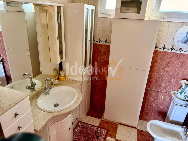 Foto 688e0a63-c765-4462-8f6e-532d40c92fbc. Chalet avec parking piscine dans Torviscas Centro y Alto Adeje