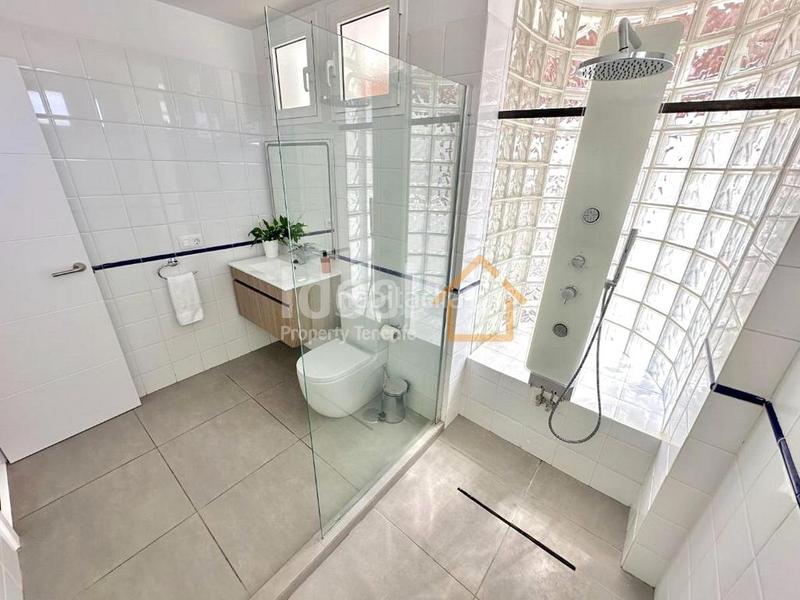 Foto 2771b066-73a7-4ca0-b86a-f28d8a9a0800. Chalet con piscina in La Caldera Adeje