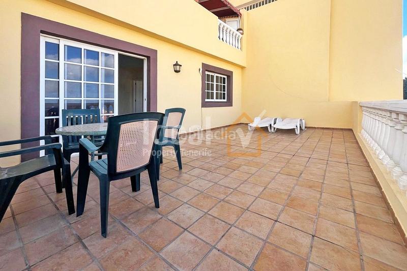 Foto a877a383-6bf5-4160-99df-d666b63e0836. Apartament amb piscina a Torviscas Centro y Alto Adeje