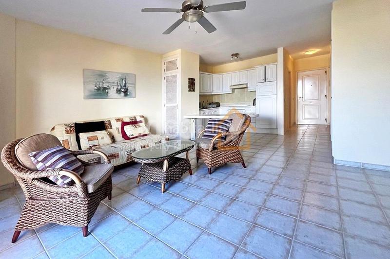 Foto ad24e9a5-d46e-4230-9fcd-6add40c2977c. Apartament amb piscina a Torviscas Centro y Alto Adeje