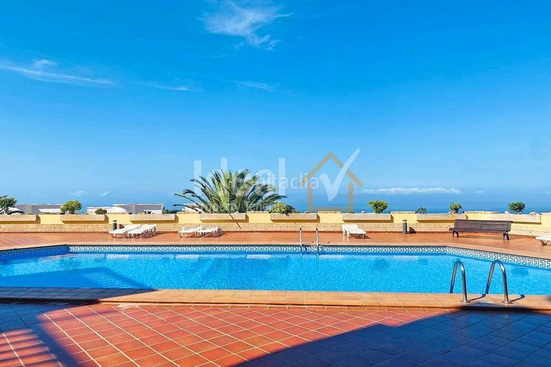 Foto e1cf3d3d-d332-4831-a5bf-7443dcb3f4c4. Apartament amb piscina a Torviscas Centro y Alto Adeje