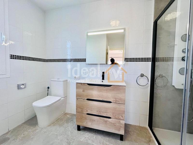 Foto bc1fb876-7e6f-4ad6-ab7a-13d5dc111069. Apartment with pool in Playa de Fañabé Adeje