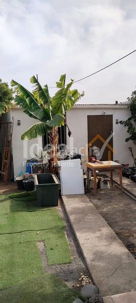 Foto 5d4f6e0b-a154-4122-9611-2b5180271d05. Maison dans Buzanada Arona