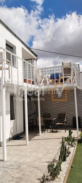 Foto a63c9304-2906-4c3a-80ba-2cc01b911b4a. Maison dans Buzanada Arona