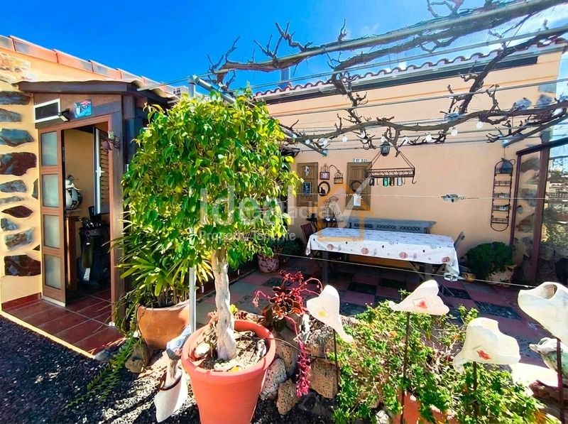 Foto f2dccf20-9b35-4c7b-949c-c3c19b8e5844. Casa con riscaldamento in Vilaflor