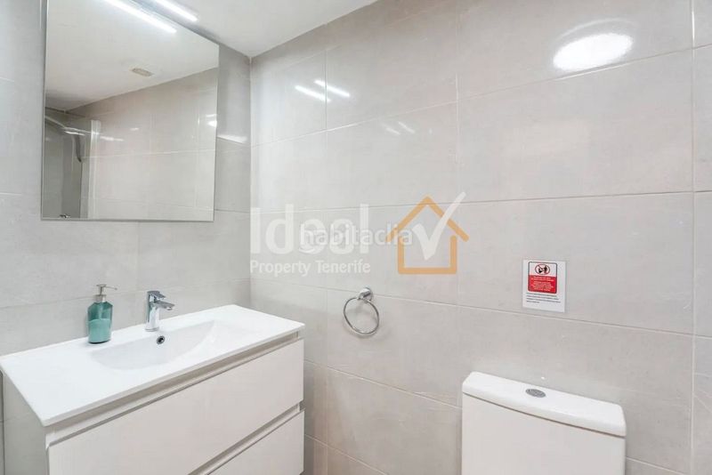 Foto e760a9ab-7566-494a-b4d5-b7651e69cf8b. Apartament amb piscina a San Eugenio Bajo Adeje