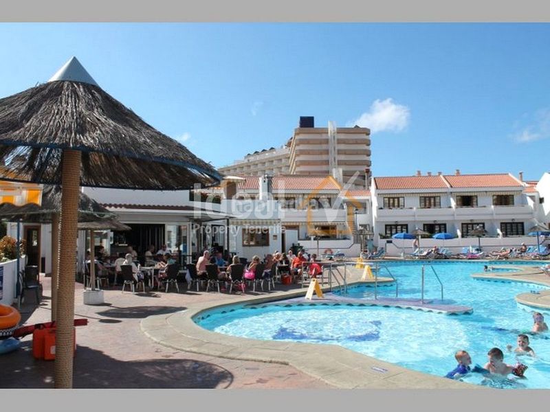 Foto b4b22e07-c6c0-45d4-91fe-bb299d7f392e. Apartament a San Eugenio Bajo Adeje