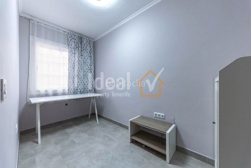 Foto acd90986-f84d-4c3d-a6b6-72c85d39864a. Casa adossada amb aparcament piscina a Casco Urbano Adeje
