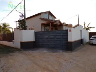 Maison  N/a. Casa con parcela