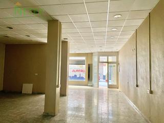 Local Comercial  N/a. Local en santomera