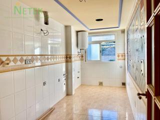Appartement  N/a. Piso en cobatillas