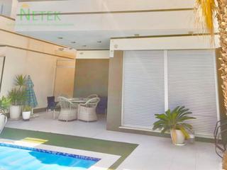Chalet  N/a. Moderno chalet en orihuela costa