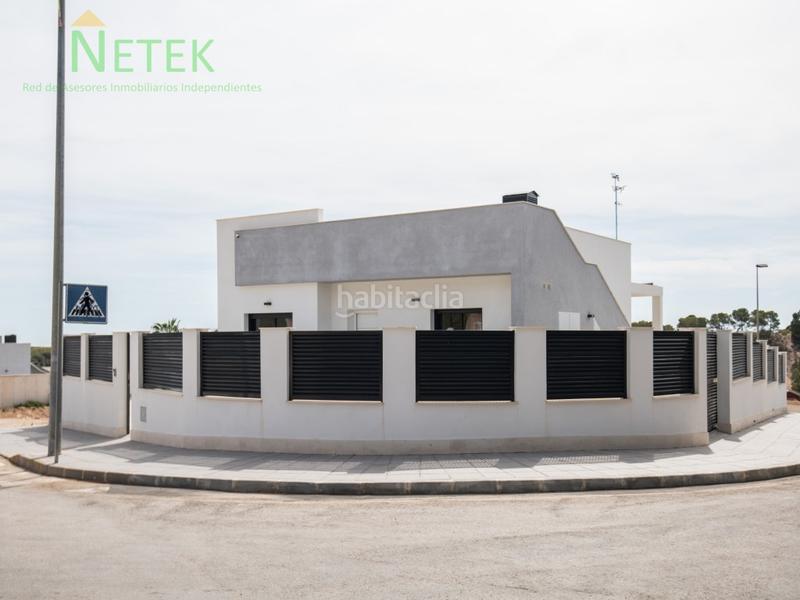 Foto 5673b22e-557c-4f60-8865-80a37eb29d01. Casa con parcheggio piscina in El Pinar de Campoverde Pilar de la Horadada