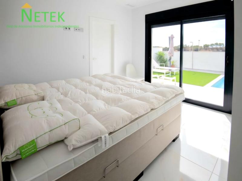 Foto a2cce0ce-1323-4cc4-baa2-37a86c8519a6. Casa con parcheggio piscina in El Pinar de Campoverde Pilar de la Horadada